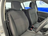 USED 2010 10 RENAULT CLIO 1.5 dCi Dynamique TomTom Hatchback 5dr Diesel Manual Euro 4 (86 ps) Satellite Naviagtion,&pound;35 Tax