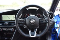 USED 2021 71 ALFA ROMEO GIULIA 2.0 TB VELOCE 4d 277 BHP MISANO BLUE / YELLOW BRAKES