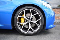 USED 2021 71 ALFA ROMEO GIULIA 2.0 TB VELOCE 4d 277 BHP MISANO BLUE / YELLOW BRAKES