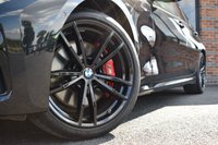 USED 2021 21 BMW M340i 3.0 M340I XDRIVE MHEV 4d 369 BHP TECH+ PK / H&K / DRIVER ASSIST