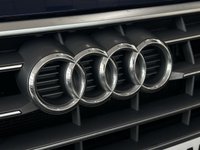 USED 2019 68 AUDI Q5 2.0 TDI QUATTRO S LINE 5d 188 BHP NAVARRA BLUE | RUNNING BOARDS
