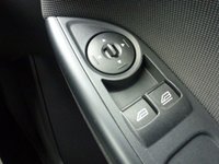 USED 2011 61 FORD FOCUS 1.6 ZETEC 5d 124 BHP www.suffolkcarcentre.co.uk - Located at Lowestoft