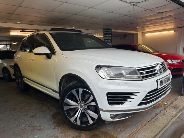 2016 16 Volkswagen Touareg 3.0 V6 R-LINE TDI BLUEMOTION TECHNOLOGY 5d 259 BHP