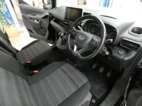 USED 2021 71 VAUXHALL COMBO LIFE 1.5 SE XL S/S 5d 101 BHP BIG SPEC 7 SEATS REAR VIEW CAMERA  ANDROID APPLE CARPLAY HEATED STEERING WHEEL CRUISE CONTROL PARKING SENSORS 1 OWNER SERVICE HISTORY 6 MONTHS GOLD WARRANTY