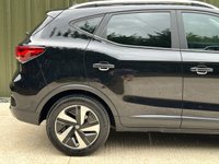 USED 2022 22 MG MG ZS TROPHY 5d 175 BHP 