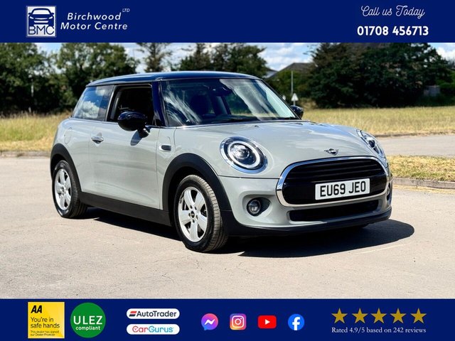 View our MINI Hatch Cooper 1.5 COOPER CLASSIC 3d 134 BHP