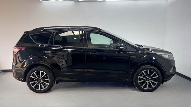 2020 FORD KUGA - Photo 8