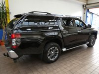 USED 2019 69 MITSUBISHI L200 2.3 DI-D BARBARIAN DCB 148 BHP STUNNING EXAMPLE TRUCKMAN HARDTOP LOAD LINER TOW BAR APP SAT NAV LEATHER HEATED SEATS REAR VIEW CAMERA 2 OWNERS SERVICE HISTORY