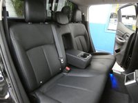 USED 2019 69 MITSUBISHI L200 2.3 DI-D BARBARIAN DCB 148 BHP STUNNING EXAMPLE TRUCKMAN HARDTOP LOAD LINER TOW BAR APP SAT NAV LEATHER HEATED SEATS REAR VIEW CAMERA 2 OWNERS SERVICE HISTORY