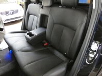 USED 2019 69 MITSUBISHI L200 2.3 DI-D BARBARIAN DCB 148 BHP STUNNING EXAMPLE TRUCKMAN HARDTOP LOAD LINER TOW BAR APP SAT NAV LEATHER HEATED SEATS REAR VIEW CAMERA 2 OWNERS SERVICE HISTORY