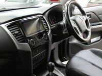 USED 2019 69 MITSUBISHI L200 2.3 DI-D BARBARIAN DCB 148 BHP STUNNING EXAMPLE TRUCKMAN HARDTOP LOAD LINER TOW BAR APP SAT NAV LEATHER HEATED SEATS REAR VIEW CAMERA 2 OWNERS SERVICE HISTORY