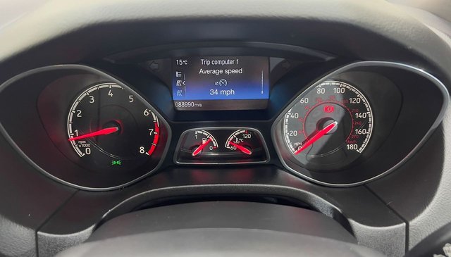 2017 FORD FOCUS - Photo 11