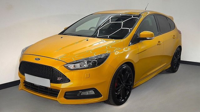 2017 FORD FOCUS