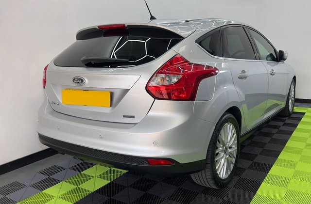 2013 FORD FOCUS - Photo 2