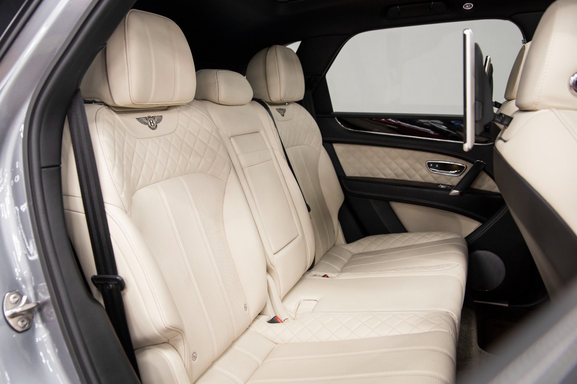 USED 2017 17 BENTLEY BENTAYGA 6.0 W12 