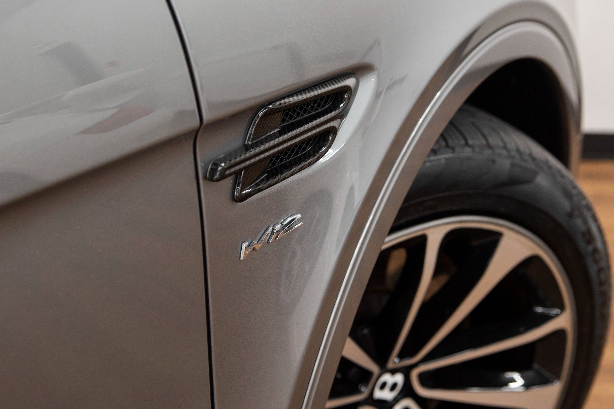 USED 2017 17 BENTLEY BENTAYGA 6.0 W12 