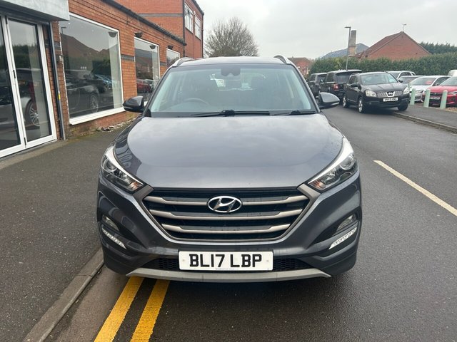2017 Hyundai Tucson 1.7L CRDI SE Nav Blue Drive 5dr - Photo 3