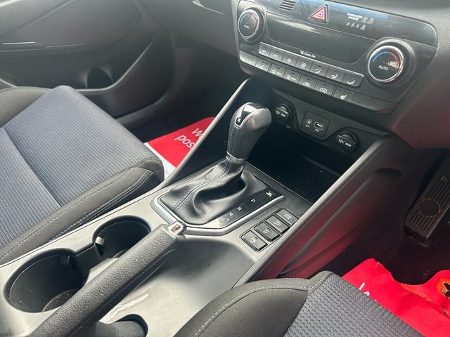 2017 Hyundai Tucson 1.7L CRDI SE Nav Blue Drive 5dr - Photo 11