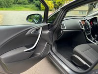 USED 2011 11 VAUXHALL ASTRA 1.7 SRI CDTI 5d 123 BHP 