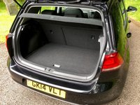 USED 2014 14 VOLKSWAGEN GOLF 1.2 S TSI BLUEMOTION TECHNOLOGY 5d 103 BHP ONLY 1 RETIRED GENTLEMAN OWNER FROM 2015//35 POUND ROAD  ANNUAL ROAD TAX//AICON//X10 SERVICE HISTORY STAMPS///CAMBELT RENEWED @39,353 MILES//LAST SERVICED FEB 24 @55,347 MILES BLUEMOTION TECHNOLOGY 5d 103 BHP ONLY 1 RETIRED GENTLEMAN OWNER FROM 2015//35 POUND ANNUAL ROAD TAX//AIRCON//X10 SERVICE HISTORY STAMPS///CAMBELT RENEWED @39,353 MILES//LAST SERVICED FEB 24 @55,347 MILES