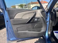 USED 2015 65 CITROEN C4 GRAND PICASSO 1.6 BLUEHDI EXCLUSIVE PLUS 5d 118 BHP MAIN DEALER SERVICE HISTORY* PAN ROOF / WINDSCREEN* 7 SEATS* REVERSING CAMERA* PARKING SENSORS* CRUISE CONTROL* HEATED SEATS* DUAL CLIMATE CONTROL* ELECTRIC BOOT / HANDBRAKE