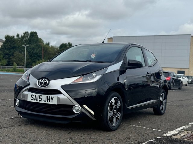 2015 TOYOTA AYGO - Photo 3