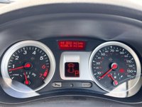 USED 2011 61 RENAULT CLIO 1.6 DYNAMIQUE TOMTOM VVT 5d 111 BHP www.suffolkcarcentre.co.uk - Located at Reydon