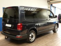 USED 2019 19 VOLKSWAGEN TRANSPORTER SHUTTLE 2.0 T32 TDI SHUTTLE S BMT 5d 101 BHP 8 SEAT BLUETOOTH PARK SENSORS 1 OWNER EXCELLENT SERVICE HISTORY 6 MONTHS GOLD WARRANTY