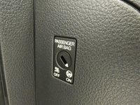 USED 2019 19 VOLKSWAGEN TRANSPORTER SHUTTLE 2.0 T32 TDI SHUTTLE S BMT 5d 101 BHP 8 SEAT BLUETOOTH PARK SENSORS 1 OWNER EXCELLENT SERVICE HISTORY 6 MONTHS GOLD WARRANTY