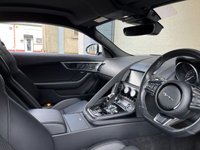 USED 2018 18 JAGUAR F-TYPE 3.0 V6 R-DYNAMIC 2d 375 BHP 