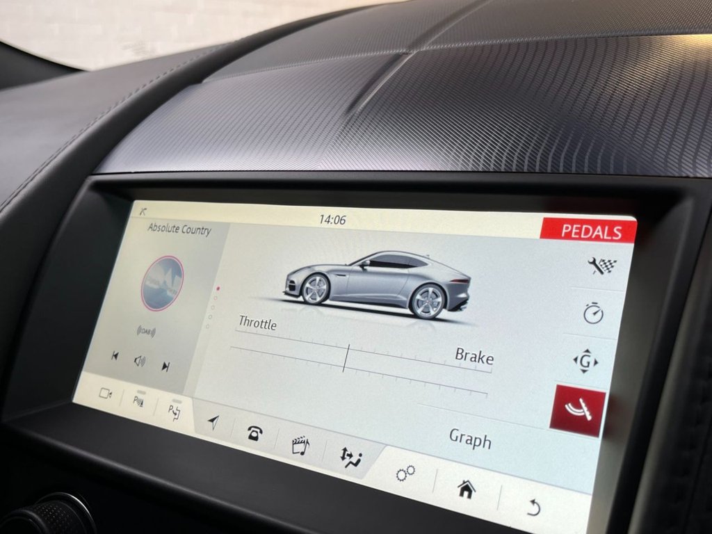 USED 2018 18 JAGUAR F-TYPE 3.0 V6 R-DYNAMIC 2d 375 BHP 