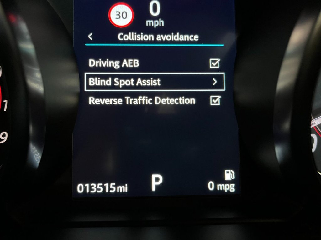 USED 2018 18 JAGUAR F-TYPE 3.0 V6 R-DYNAMIC 2d 375 BHP 