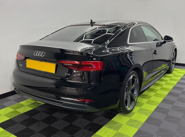 2016 AUDI A5 - Photo 2