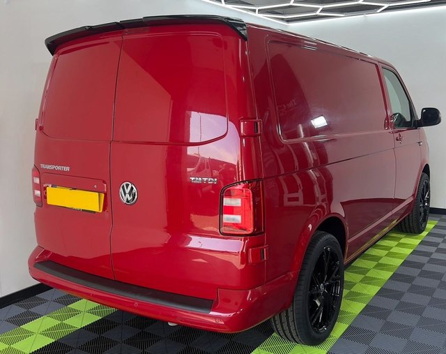 2018 VOLKSWAGEN TRANSPORTER - Photo 2