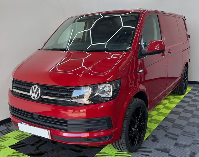 2018 VOLKSWAGEN TRANSPORTER