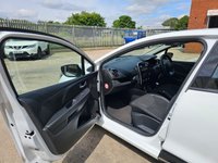 USED 2018 68 RENAULT CLIO 0.9 PLAY TCE 5d 76 BHP Excellent condition