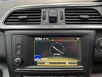USED 2015 65 RENAULT KADJAR 1.5 dCi Dynamique Nav SUV 5dr Diesel Manual Euro 6 (s/s) (110 ps) Front And Rear Parking Sensors, DAB Radio, Cruise Control, &pound;0 Yearly Tax