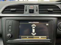 USED 2015 65 RENAULT KADJAR 1.5 dCi Dynamique Nav SUV 5dr Diesel Manual Euro 6 (s/s) (110 ps) Front And Rear Parking Sensors, DAB Radio, Cruise Control, &pound;0 Yearly Tax