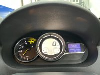 USED 2015 15 RENAULT MEGANE 1.5 dCi ENERGY Dynamique TomTom Hatchback 5dr Diesel Manual Euro 5 (s/s) (110 ps) Free Road Tax, Bluetooth Phone Connectivity, Parking Sensors