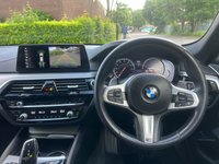 USED 2019 19 BMW 5 SERIES 3.0 530D M SPORT TOURING 5d 261 BHP 