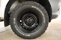 USED 2019 19 TOYOTA HI-LUX 2.4 ACTIVE 4WD D-4D DCB 148 BHP 