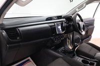 USED 2019 19 TOYOTA HI-LUX 2.4 ACTIVE 4WD D-4D DCB 148 BHP 