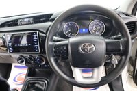 USED 2019 19 TOYOTA HI-LUX 2.4 ACTIVE 4WD D-4D DCB 148 BHP 