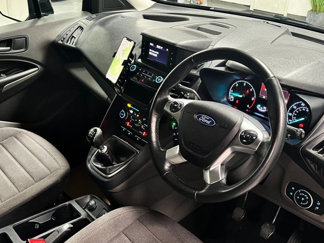 View our FORD GRAND TOURNEO CONNECT