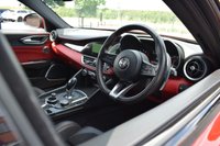 USED 2018 18 ALFA ROMEO GIULIA 2.9 V6 BITURBO QUADRIFOGLIO 4d 503 BHP H&K SOUND / COMPETIZIONE RED