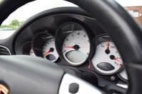 USED 2006 06 PORSCHE 911 3.8 CARRERA 4 S 2d 350 BHP RARE MANUAL / RACE RED / C4S