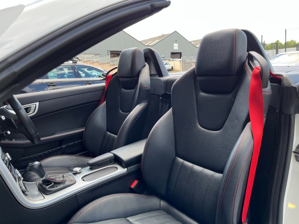 USED 2014 64 MERCEDES-BENZ SLK 2.1 SLK250 CDI BLUEEFFICIENCY AMG SPORT 2d 204 BHP 