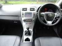 USED 2014 64 TOYOTA AVENSIS 2.0 D-4D ICON 4d 124 BHP www.suffolkcarcentre.co.uk - Located at Ilketshall