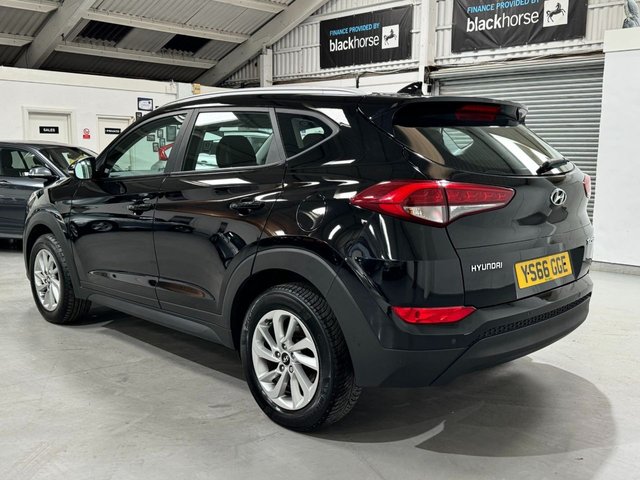 View our HYUNDAI TUCSON