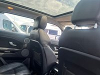 USED 2016 66 LAND ROVER RANGE ROVER EVOQUE 2.0 TD4 SE TECH 5d 177 BHP A STUNNING ADDITION TO OUR EXTENSIVE EVOQUE SELECTION+DIESEL+4 WHEEL DRIVE+ONLY 2 FORMER KEEPERS+SERVICE HISTORY+FULL PANORAMIC GLASS ROOF+FULL LEATHER INTERIOR+SATELLITE NAVIGATION+PARK ASSIST+CLIMATE CONTROL+18 INCH ALLOY WHEELS+CALL TODAY TO ARRANGE YOUR VIEWING!!!!!!!!!!!!!!!!!!!!!!!!!!!!!!!!!!!!